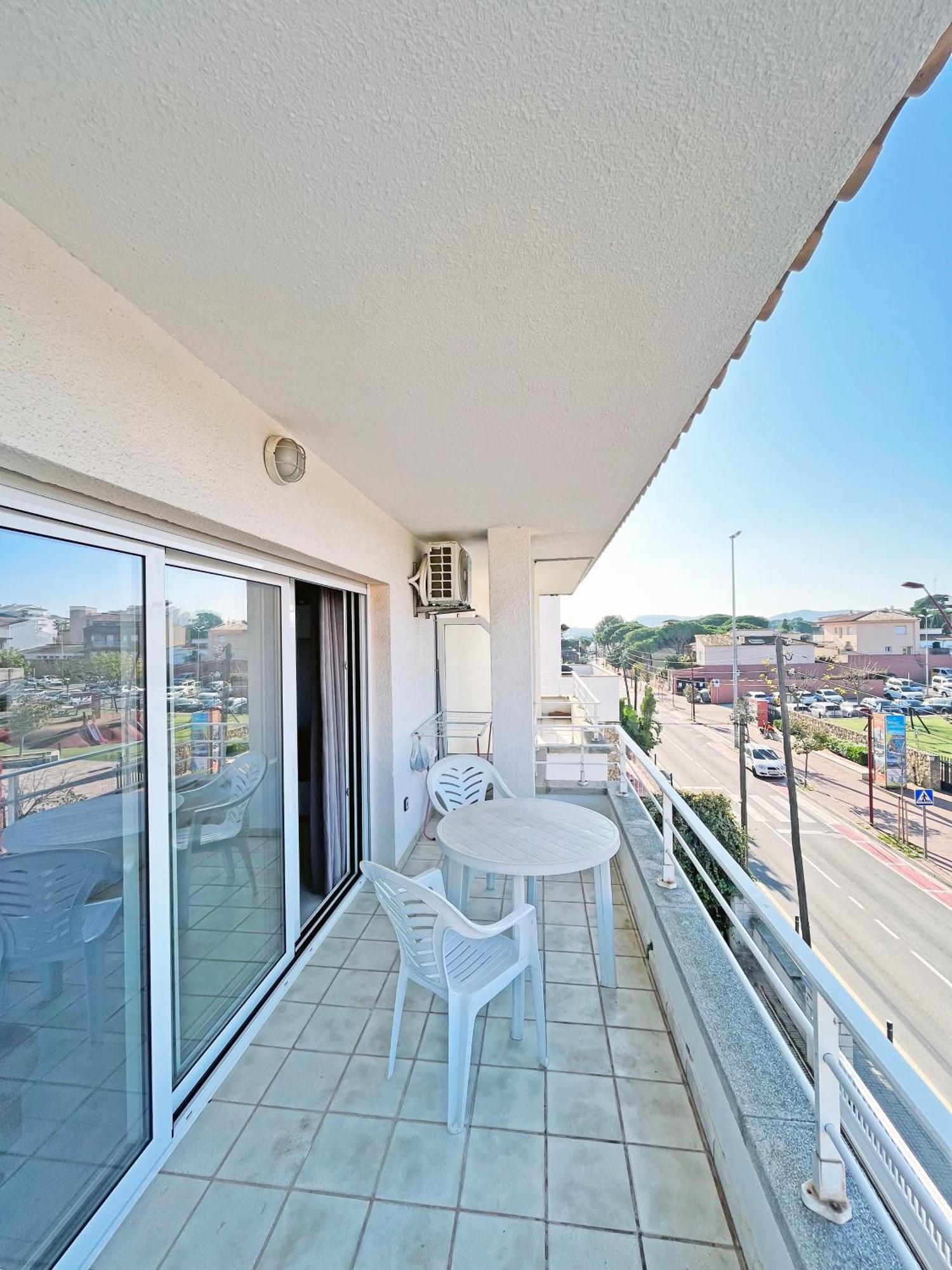Apartamento De 3 Habitaciones En El Centro L' Escala المظهر الخارجي الصورة